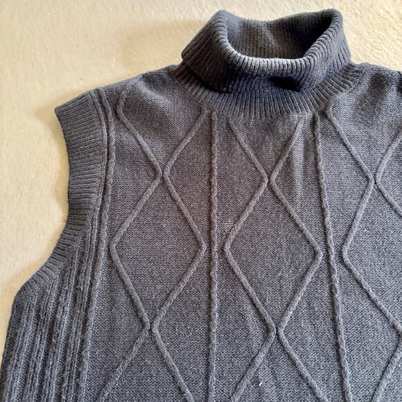 Ann Taylor Black Sweater Vest Cable Knit Turtleneck Large Petite LP - Picture 3 of 6